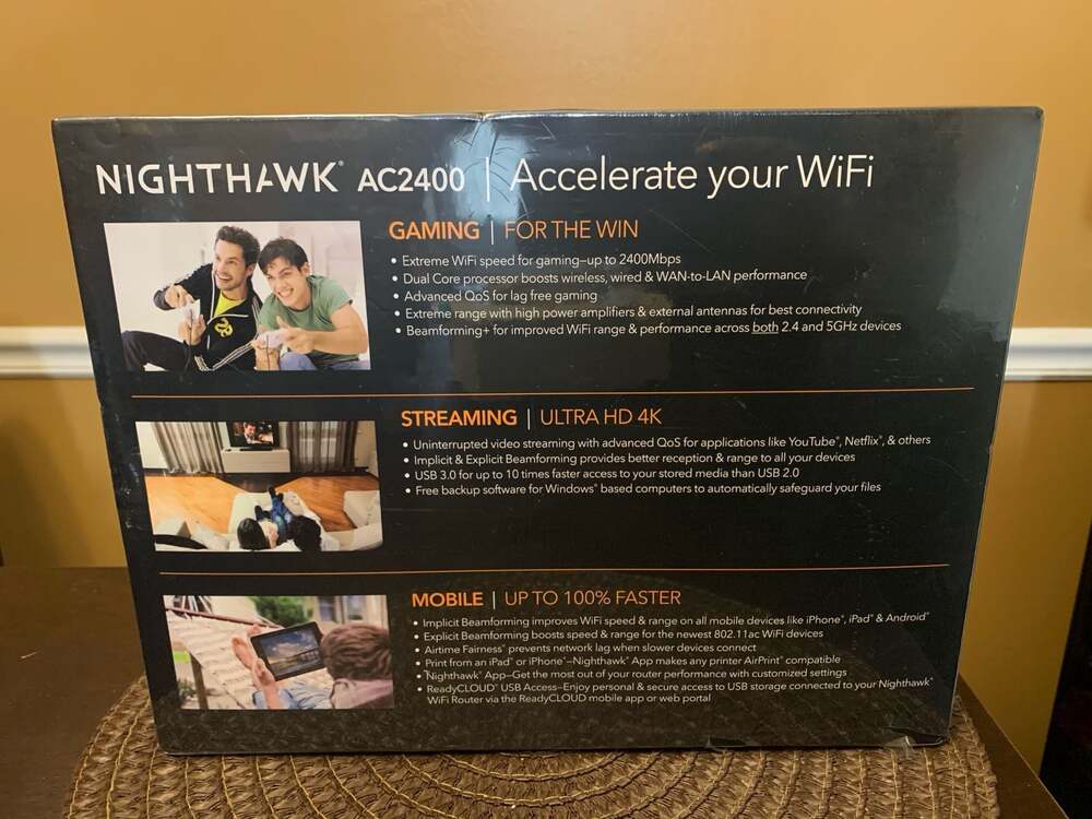 Netgear Nighthawk AC2400 Smart WiFi Router (Model R7350) NEW - Picture 2 of 5